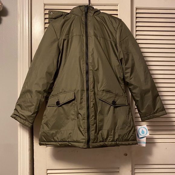 Olive green jacket with fur hood - Picture 2 of 6